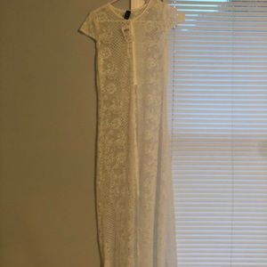 Windsor Lace Beach Cover Up or Lingerie M White